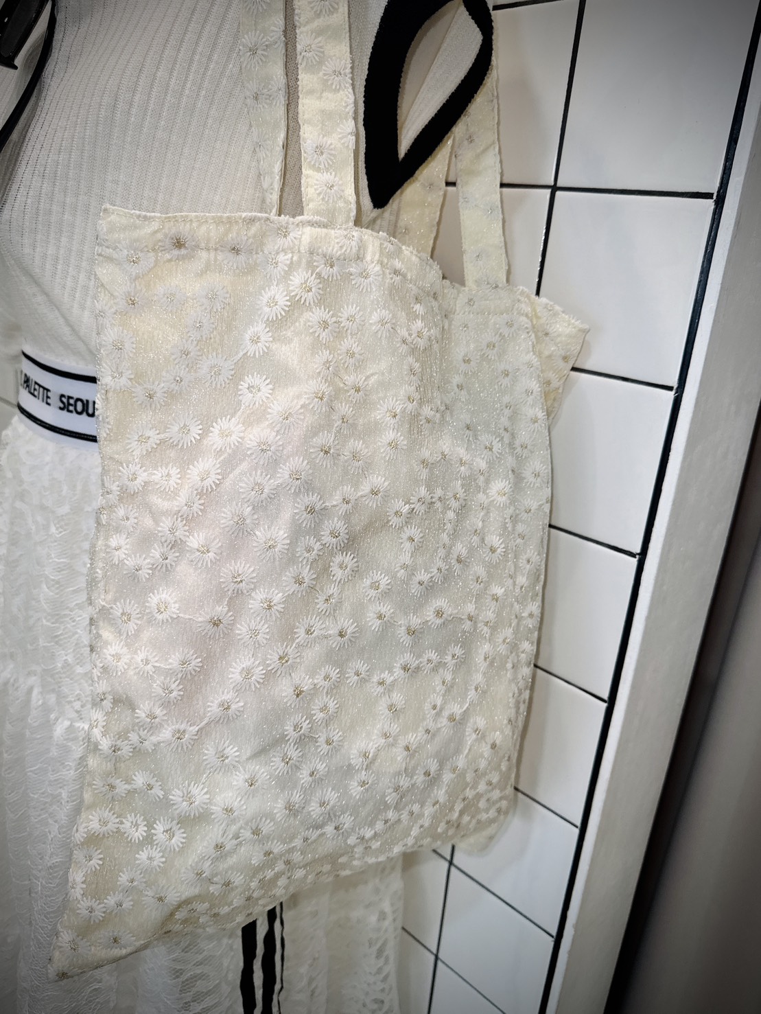JA08小花刺繡手提袋(大) 限量