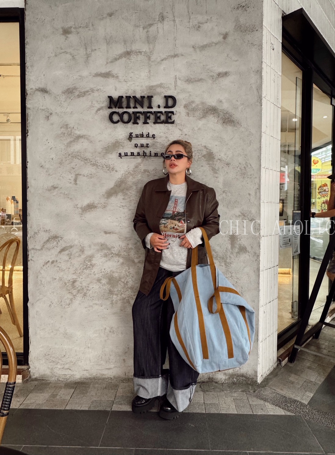 NOV25亮澤光滑皮外套