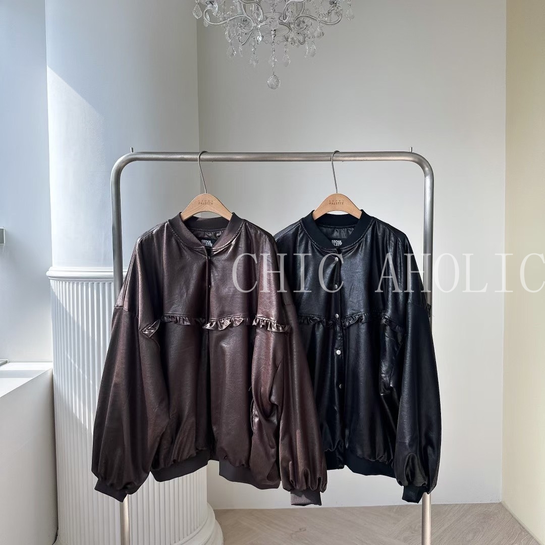 YY37荷葉亮澤皮外套