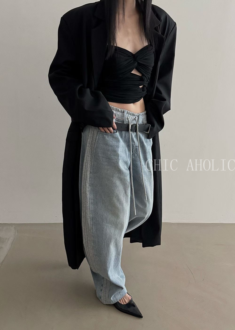 NOV27褲頭淺牛仔鬆弛褲