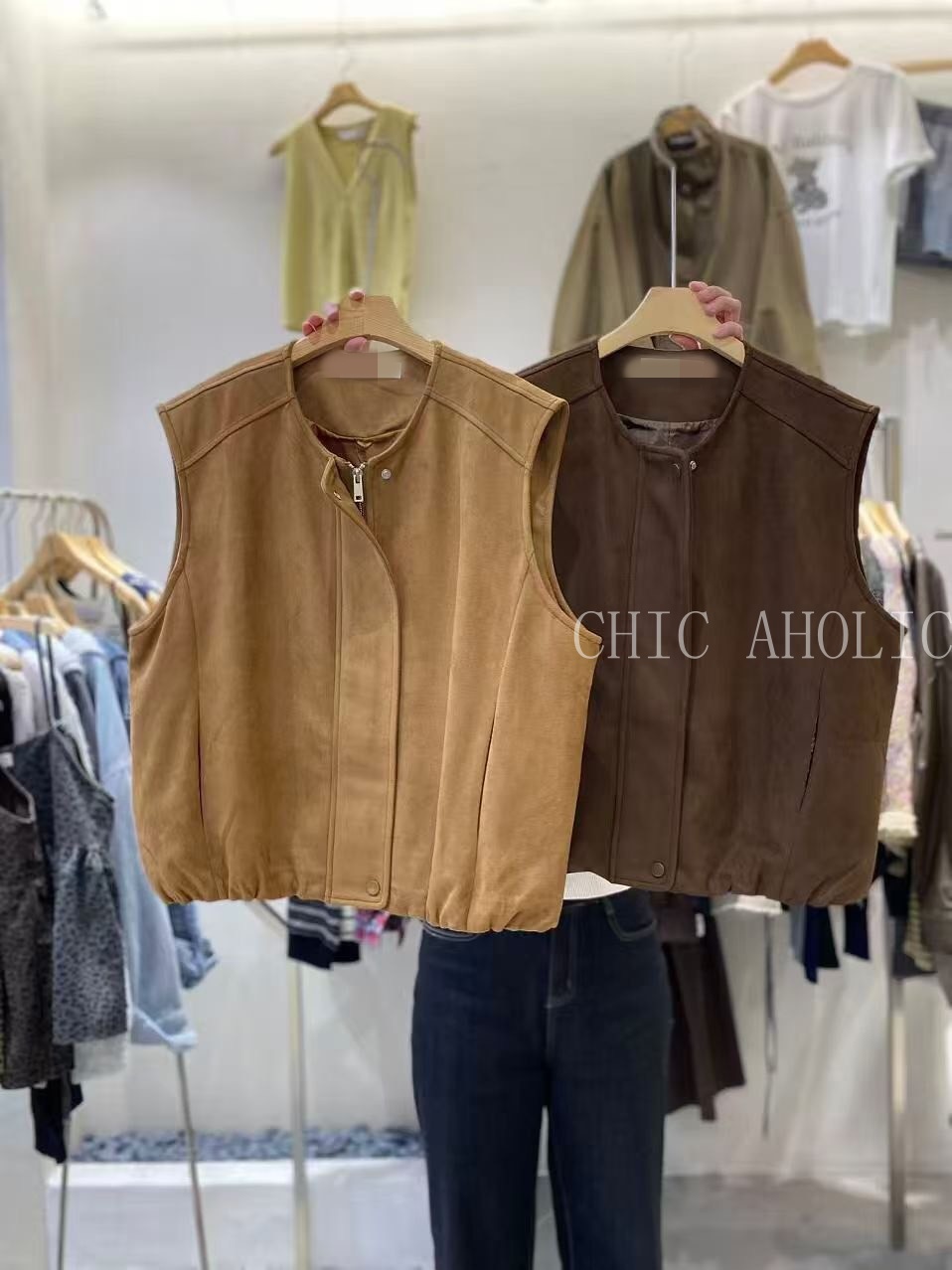 NOV05麂皮花苞背心