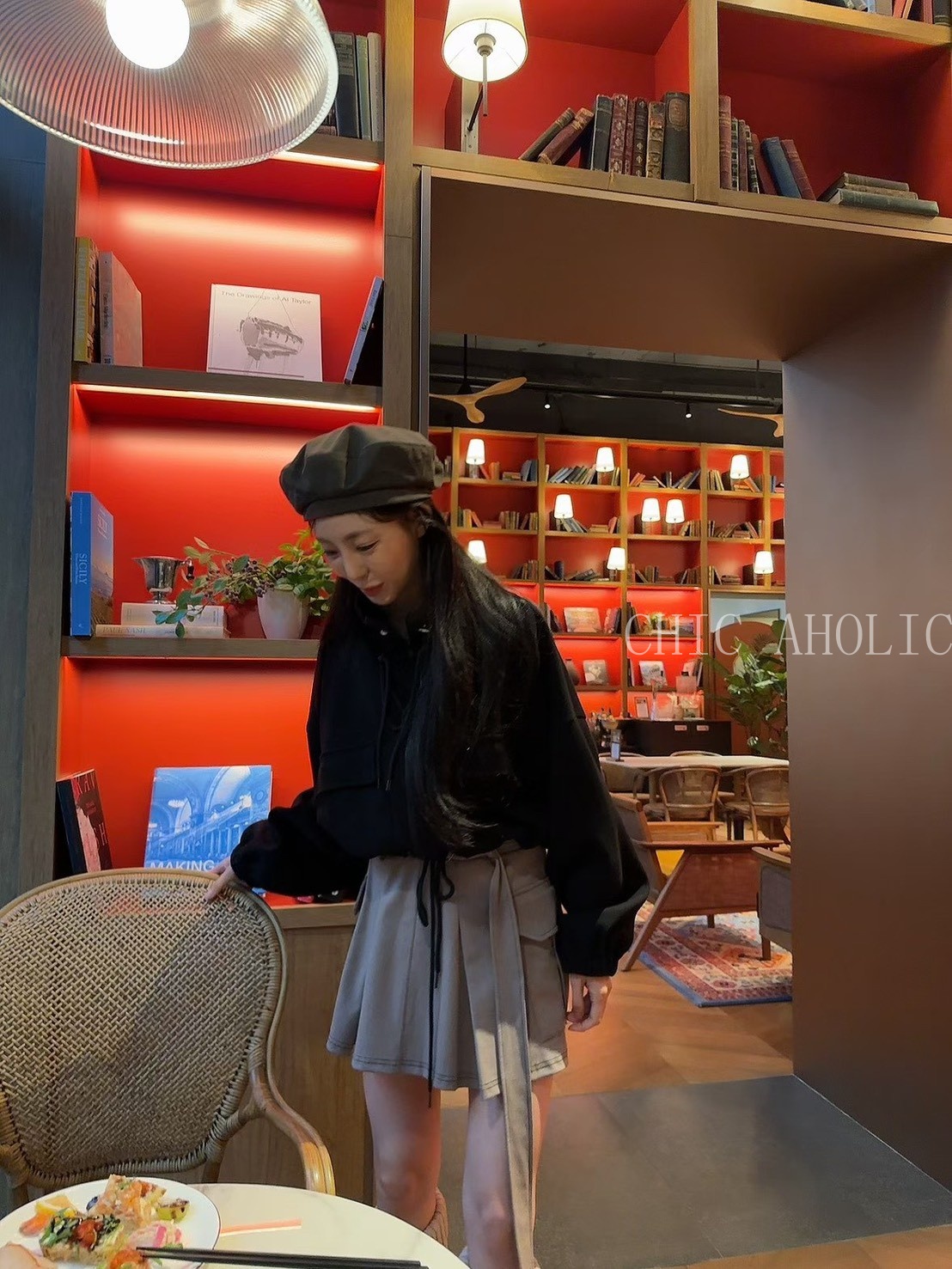 NOV31釦環白鬚點邊帥褲裙