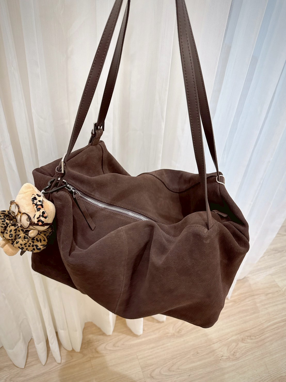 CA13牛奶方形麂皮真皮包  