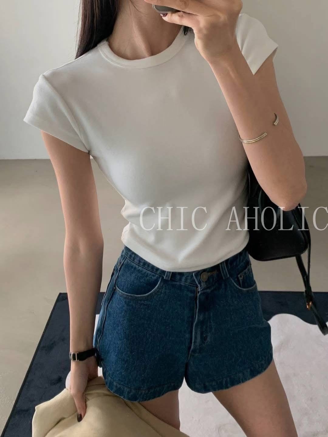 CA29本月必囤一直穿素短袖衣
