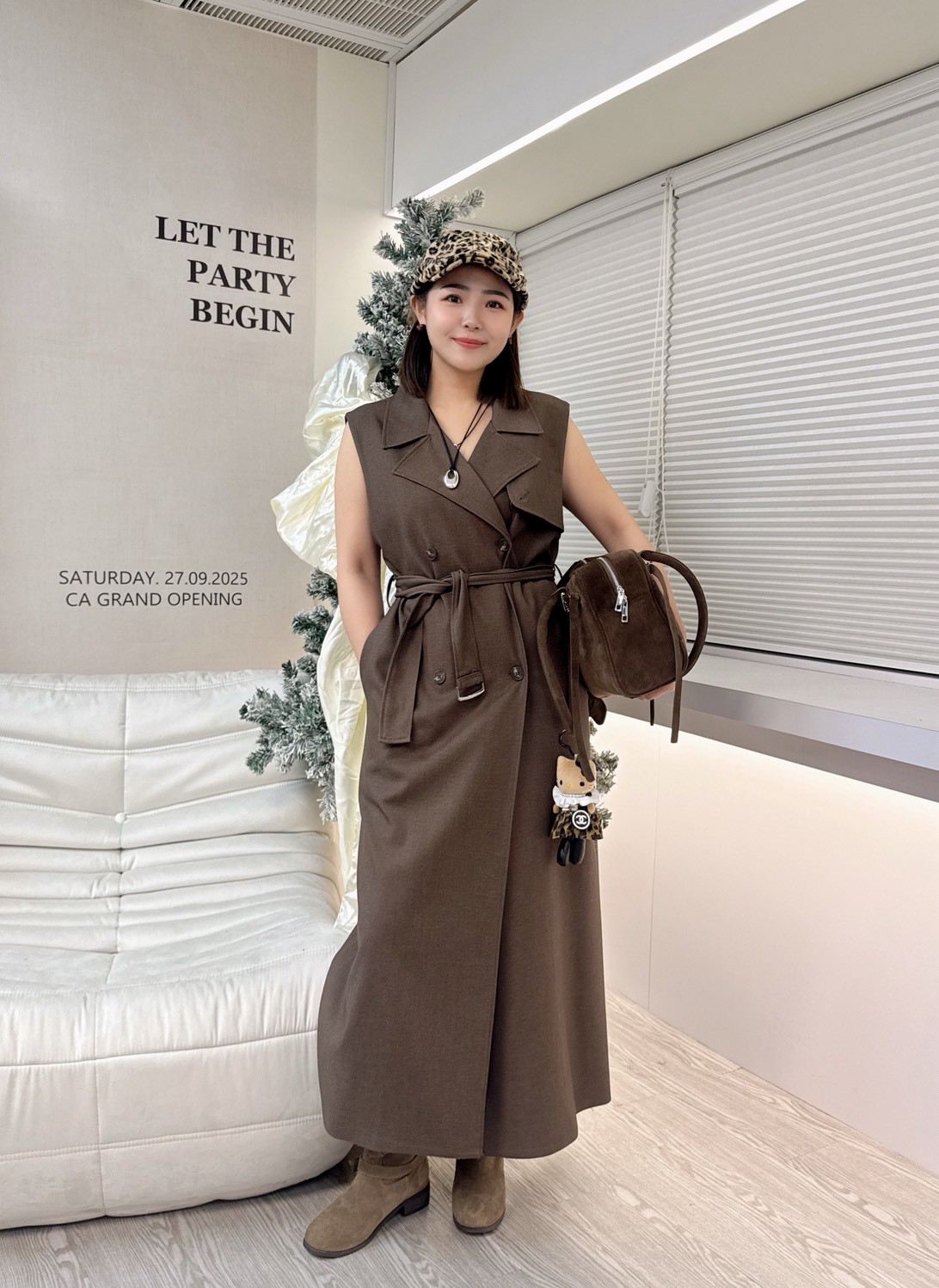 DEC51法國人會穿背心大衣