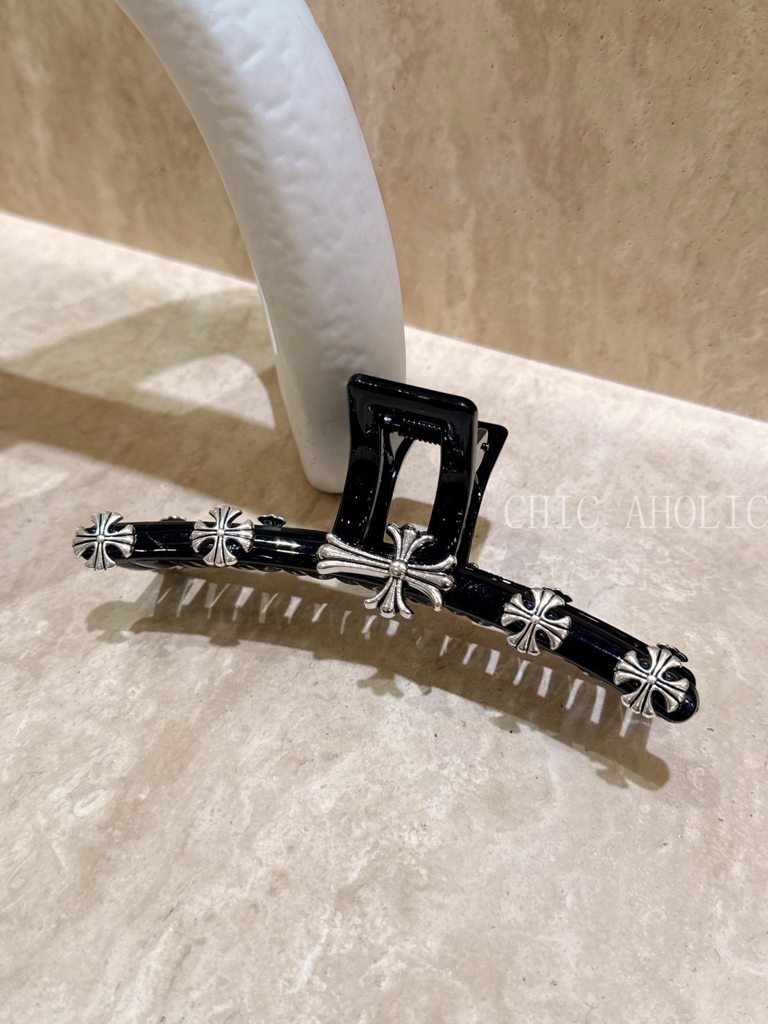 DEC58克羅心黑色髮夾