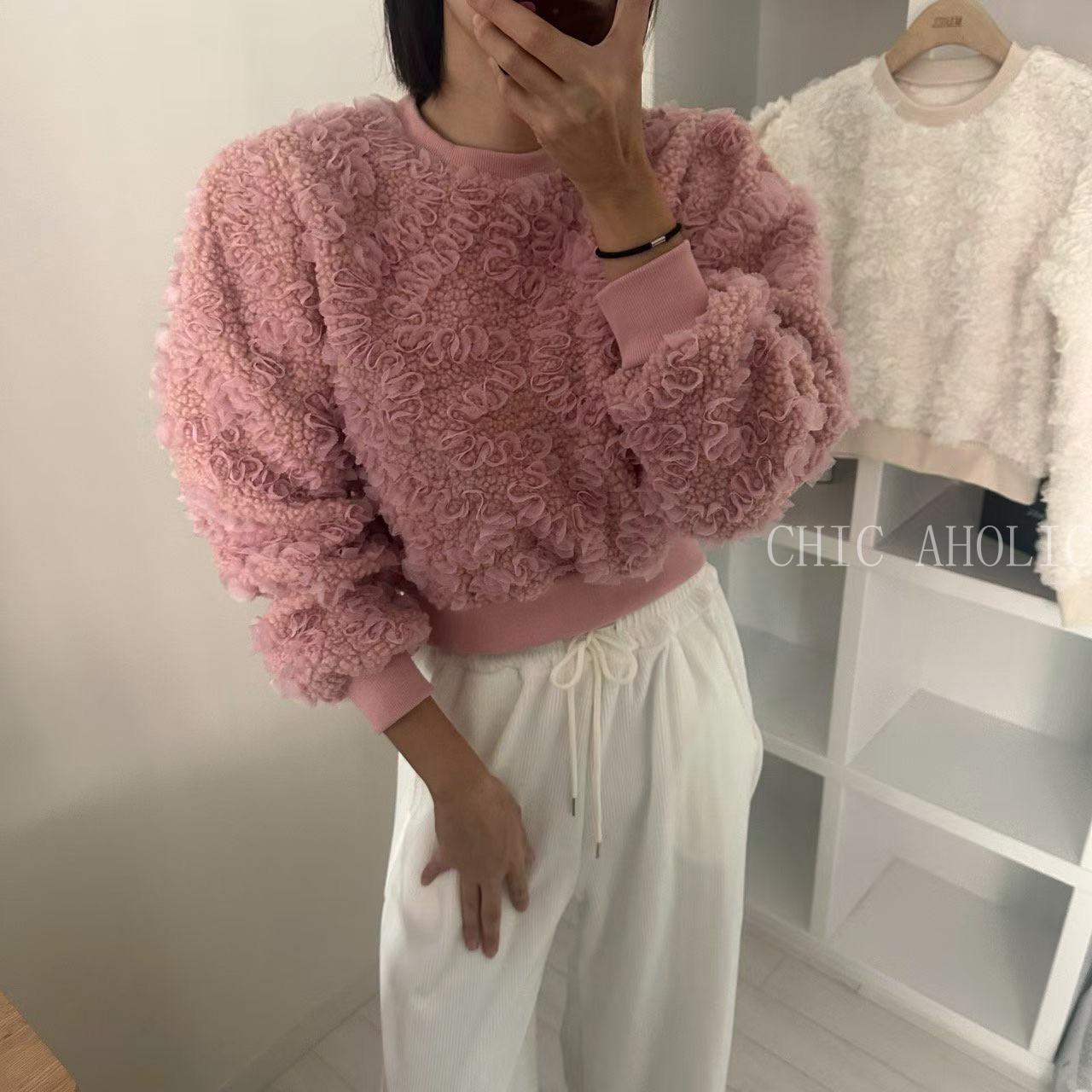 球球感花瓣毛衣