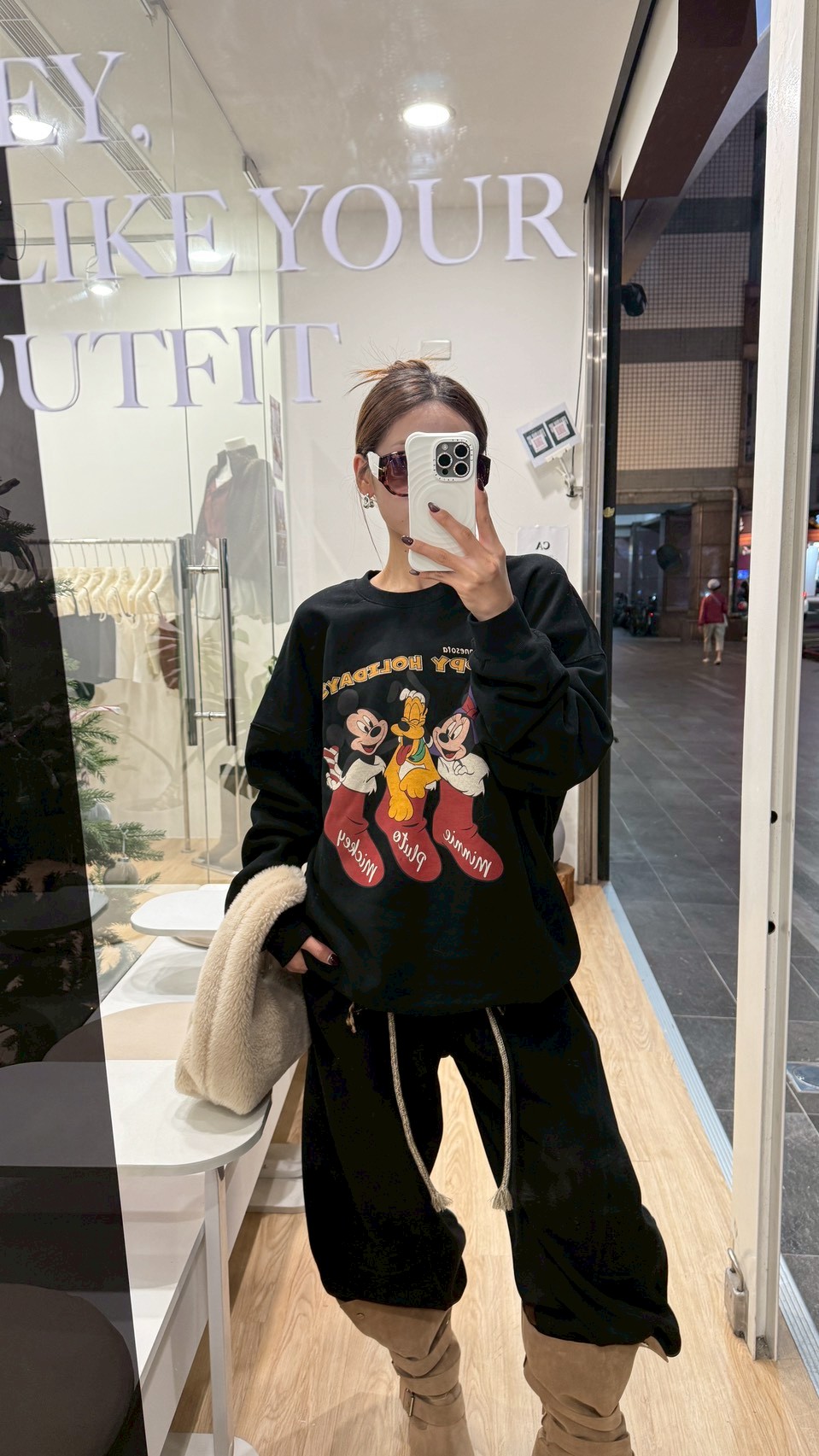 ME20聖誕米奇米妮大學T