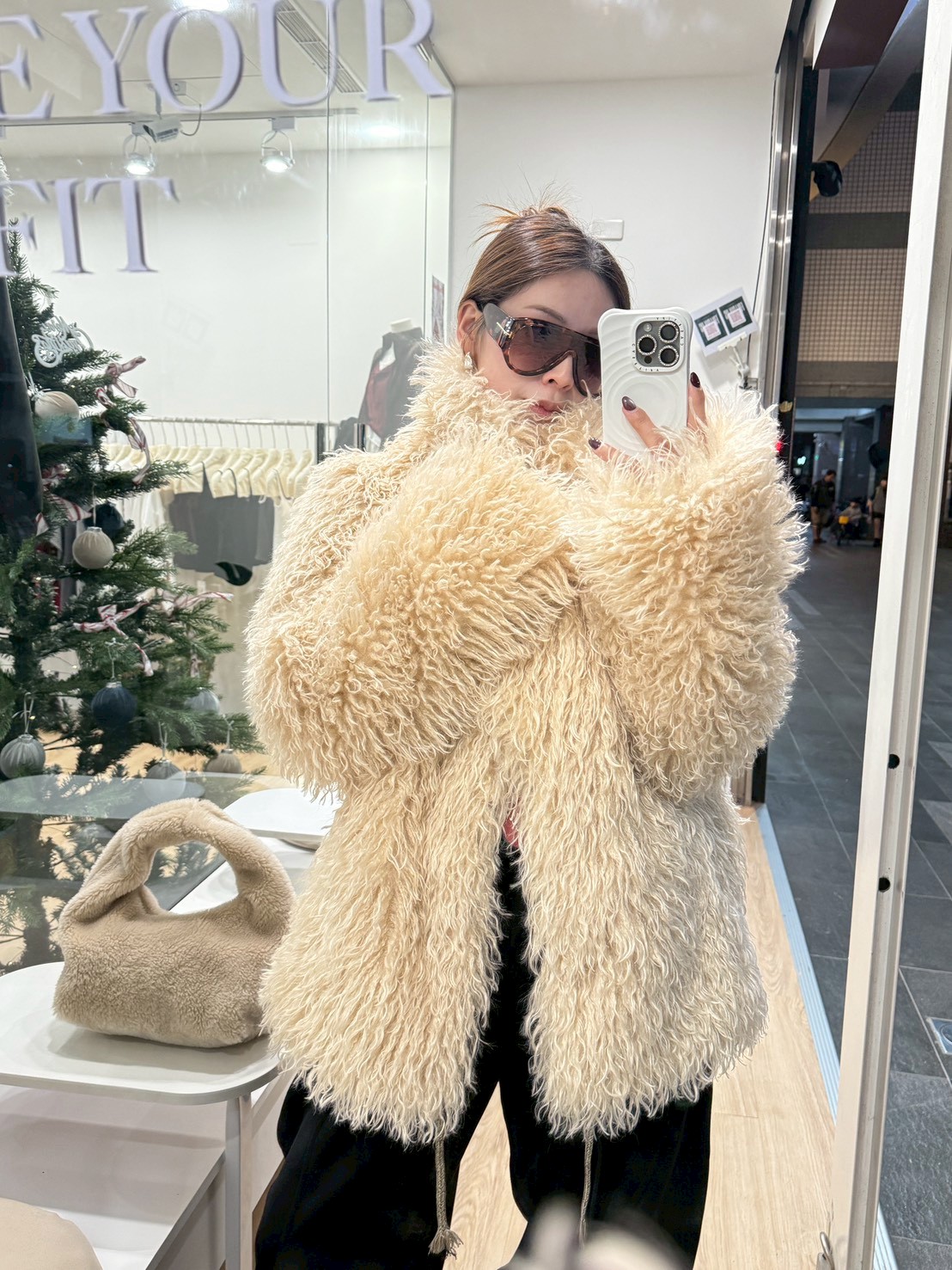 ME26愛店姐長毛毛外套