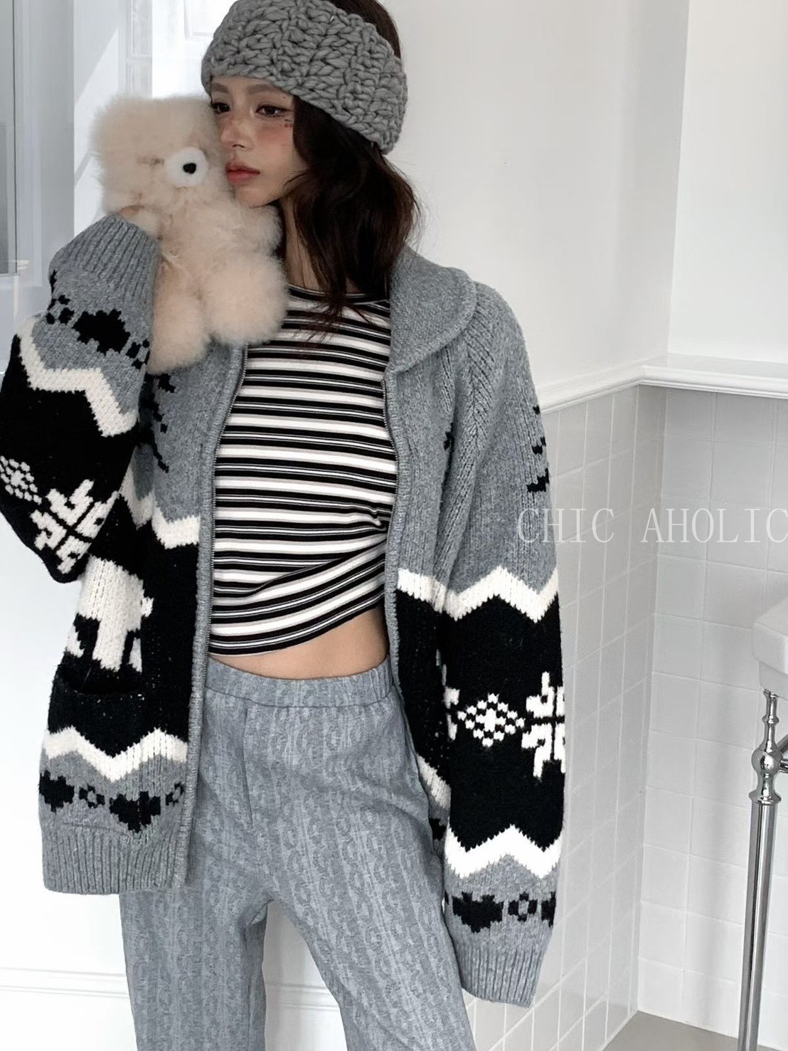 FU39北極熊拉鍊外套