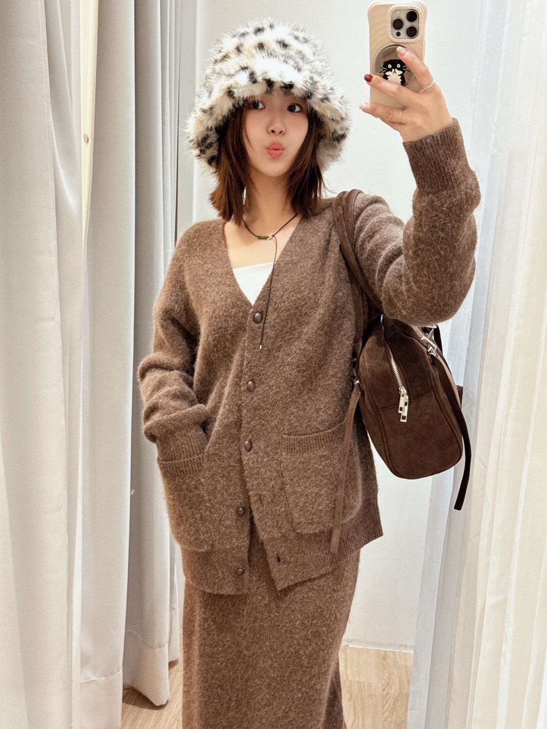 FU14霧銀釦可搭配長裙外套