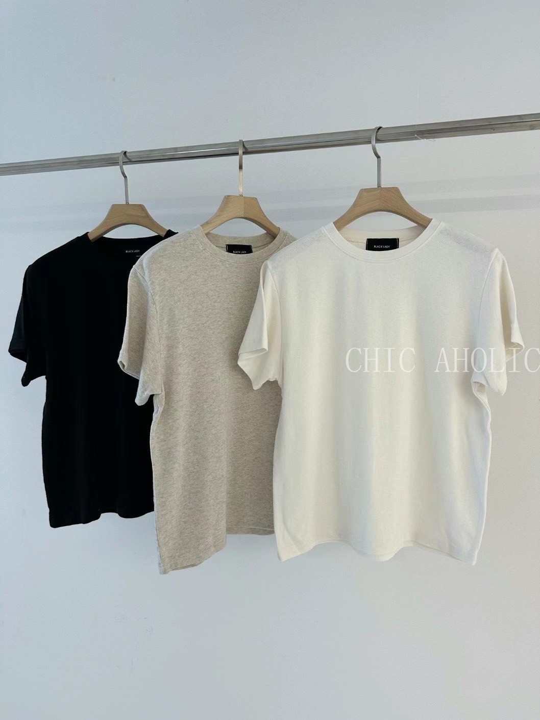 FU40熊寶姐家百搭素上衣