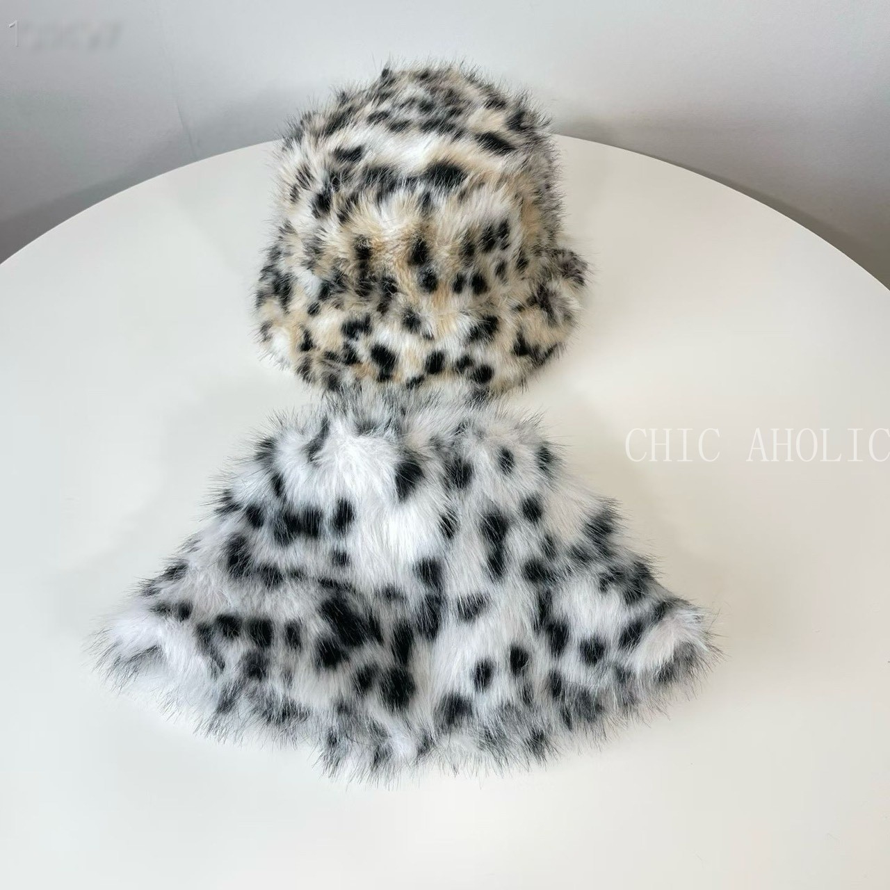 FU19乳牛拼豹漁夫帽