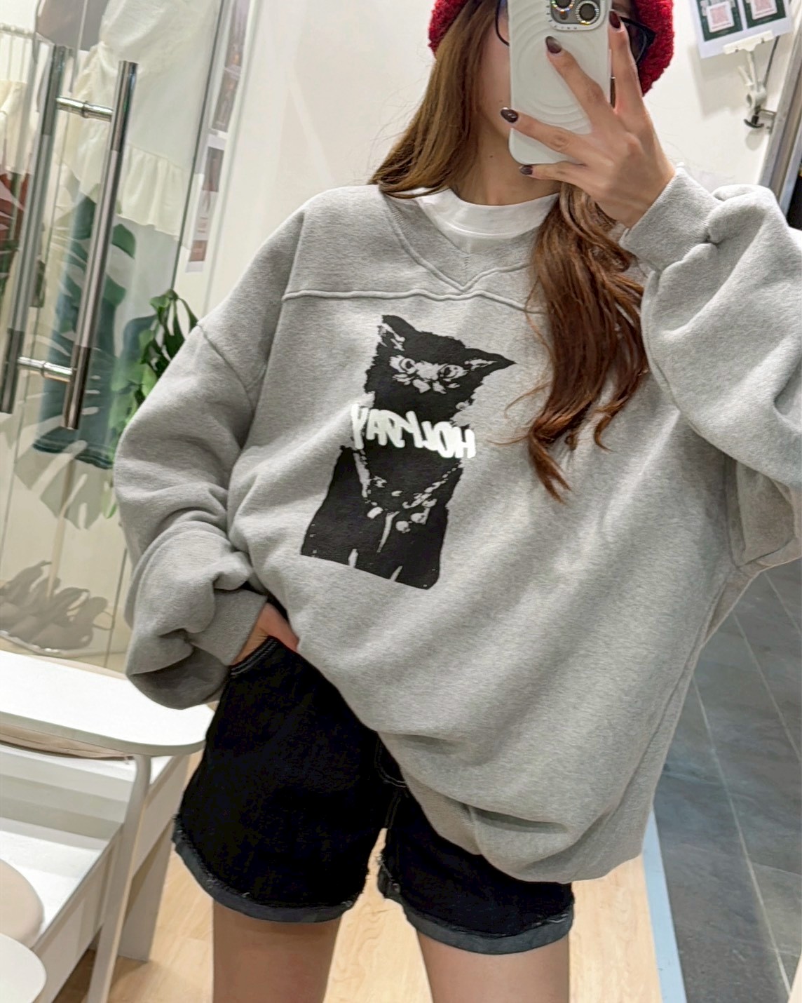 GOOD43紅字黑貓V領大學T