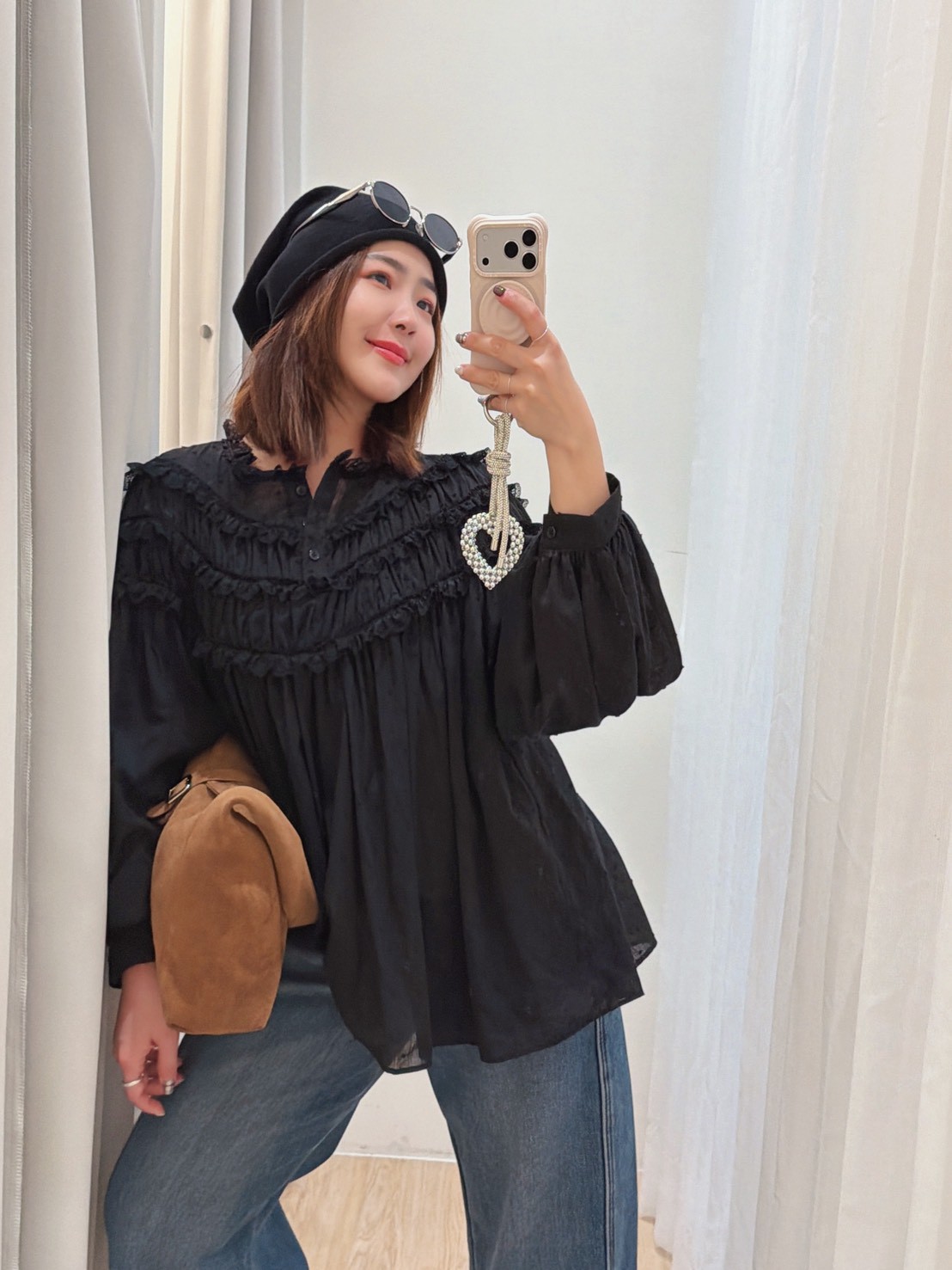 UN16點點三V線條襯衫