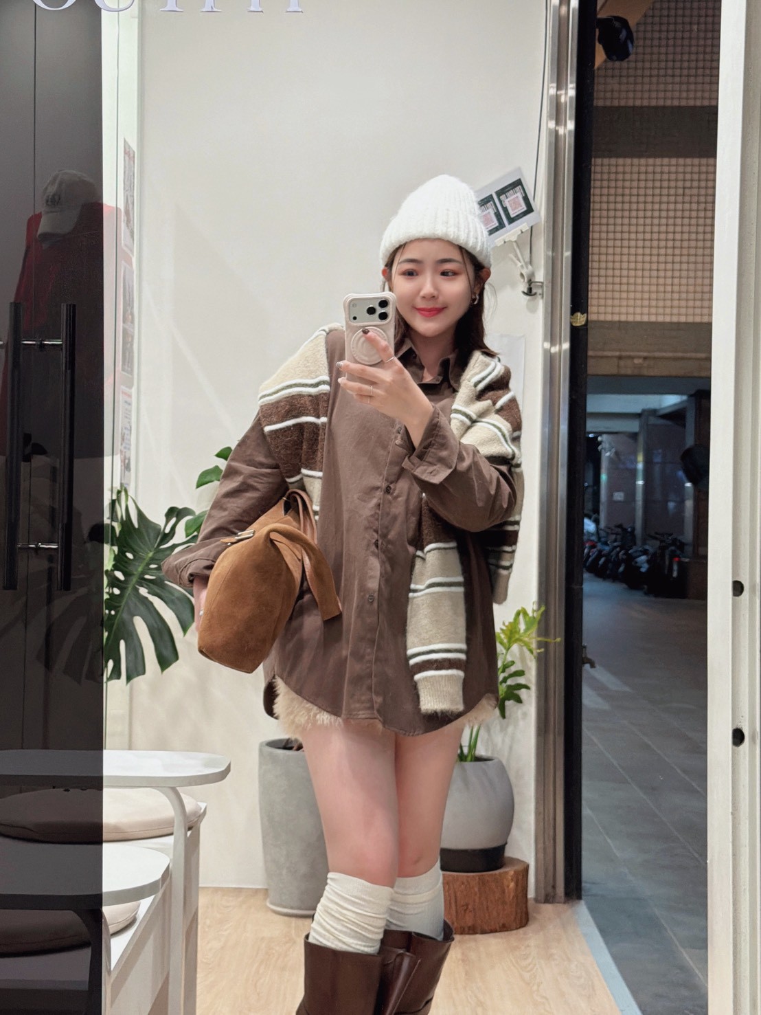 UN46質感麂皮感襯衫