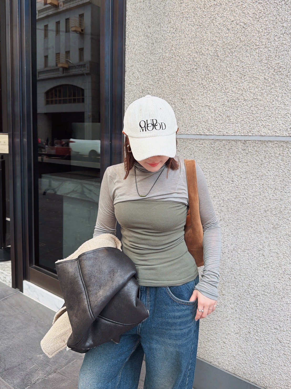 異材質灰綠歐美衣