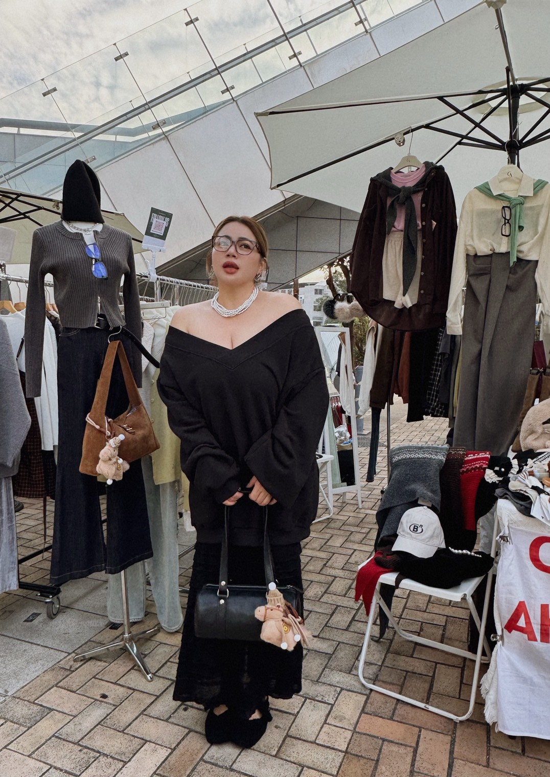 FEB18素面大雙V無字大學T