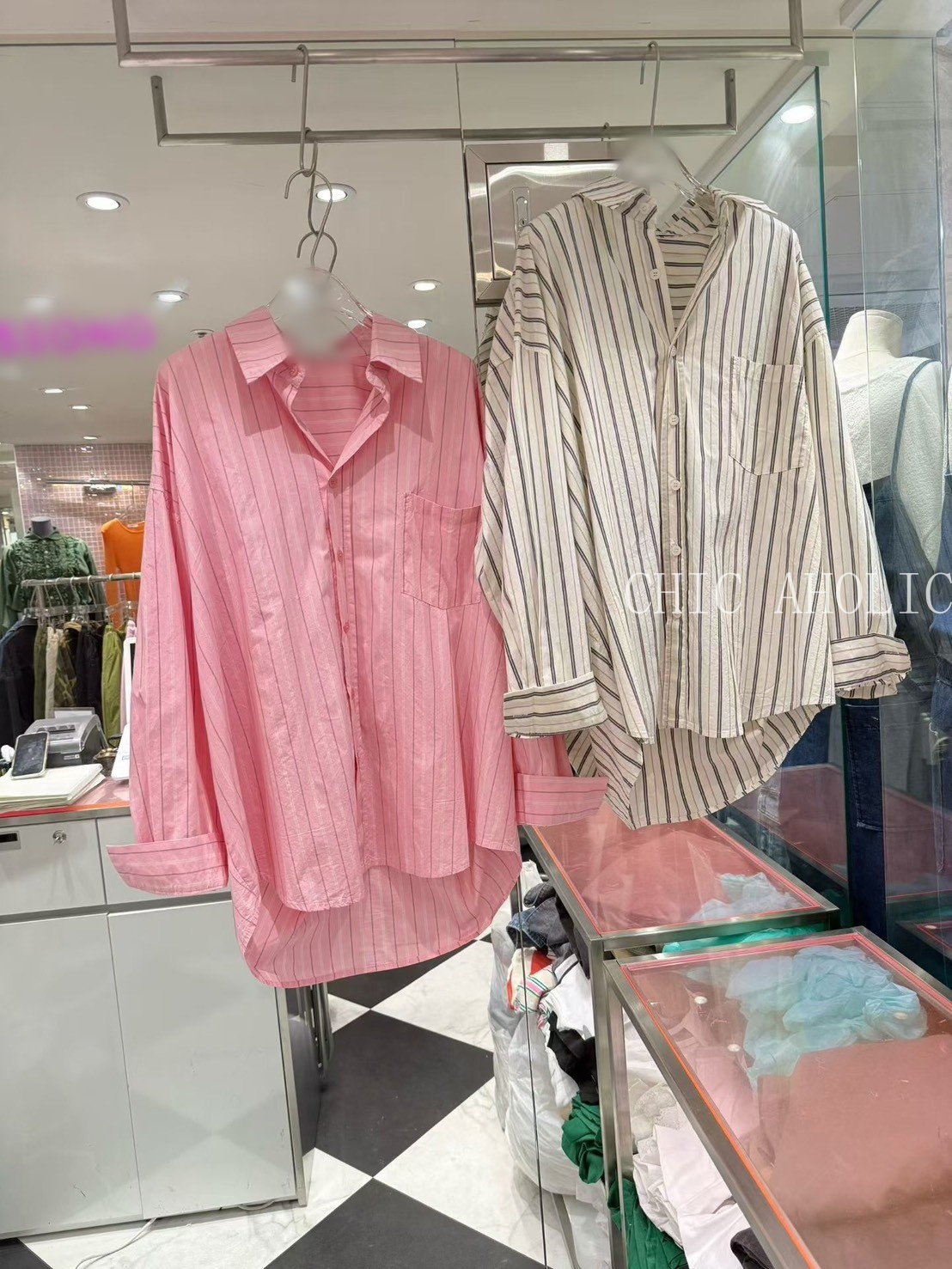 FEB22有亮粉色寬直條紋襯衫