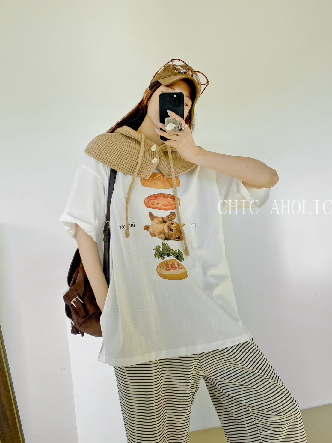 SSR21 貓咪夾漢堡T