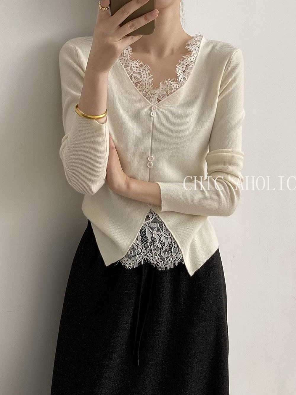 SSR46 羽毛蕾絲領邊上衣 