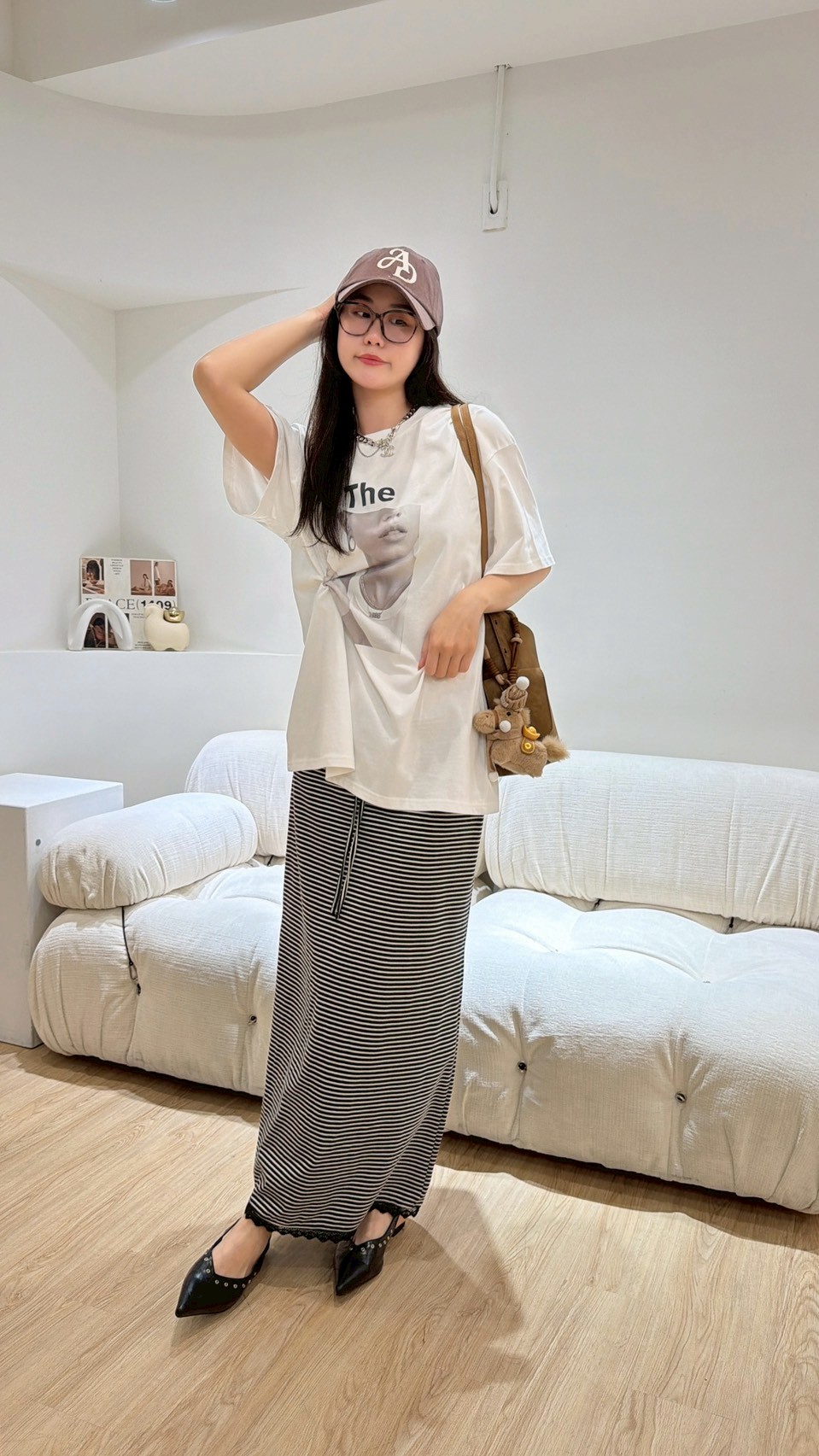 WQ35耳環模特照片上衣