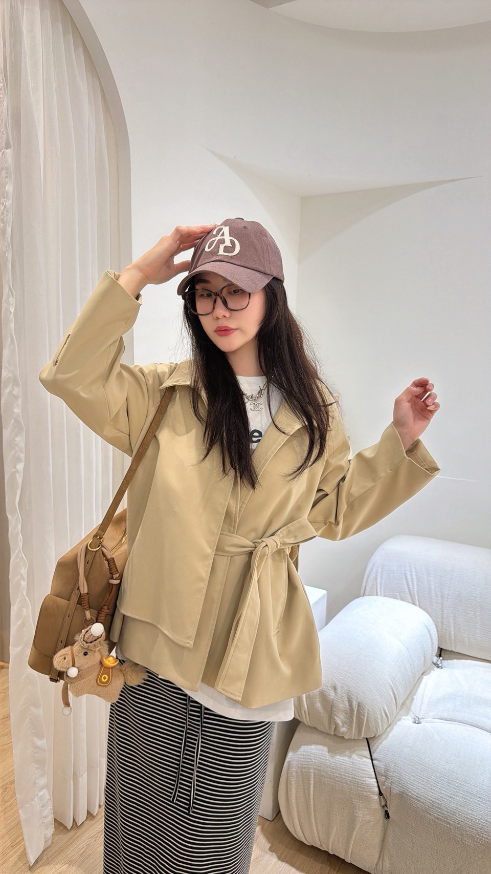 WQ38後面開口斗篷短風衣