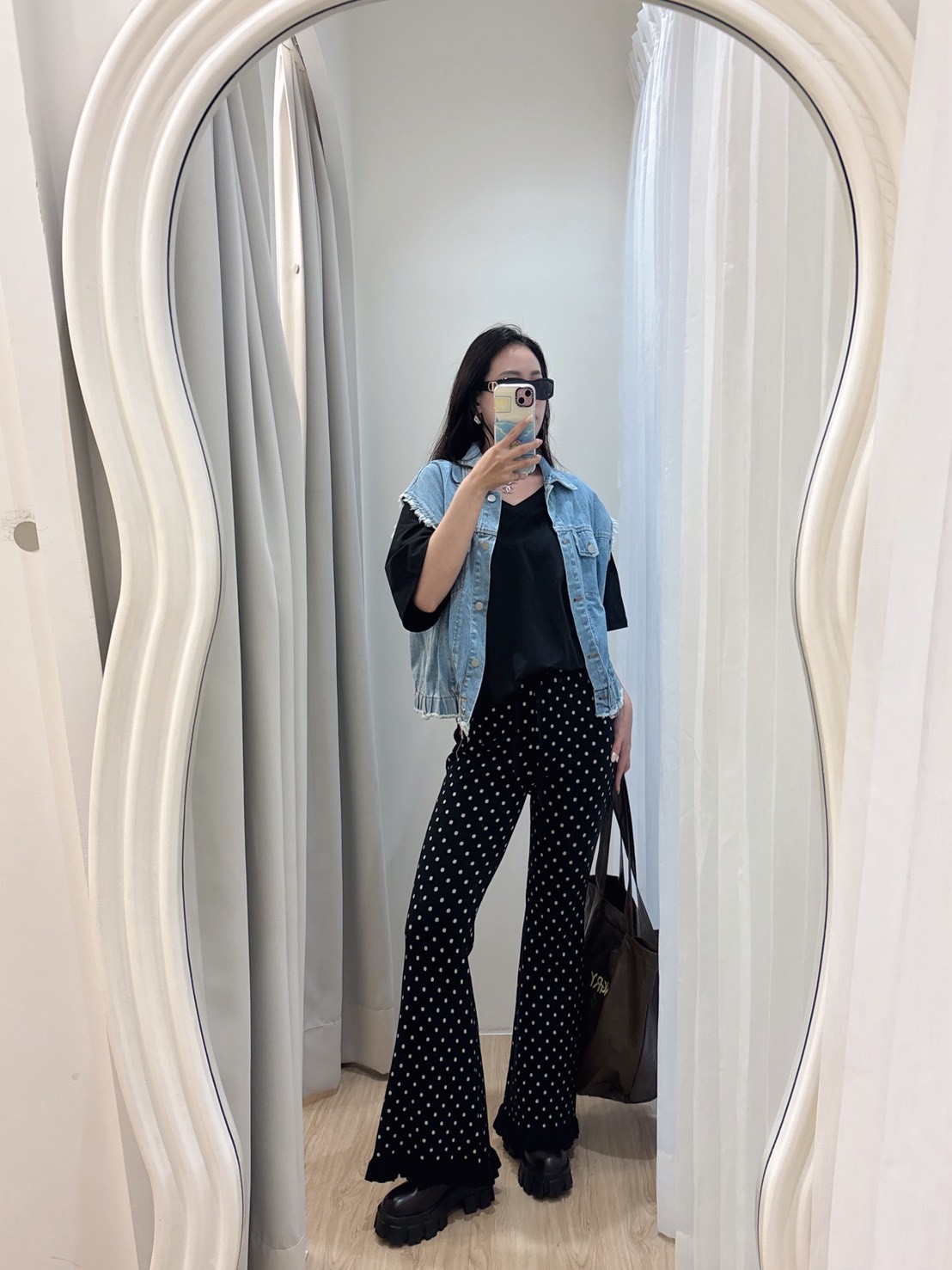 NE24波點喇叭荷葉褲