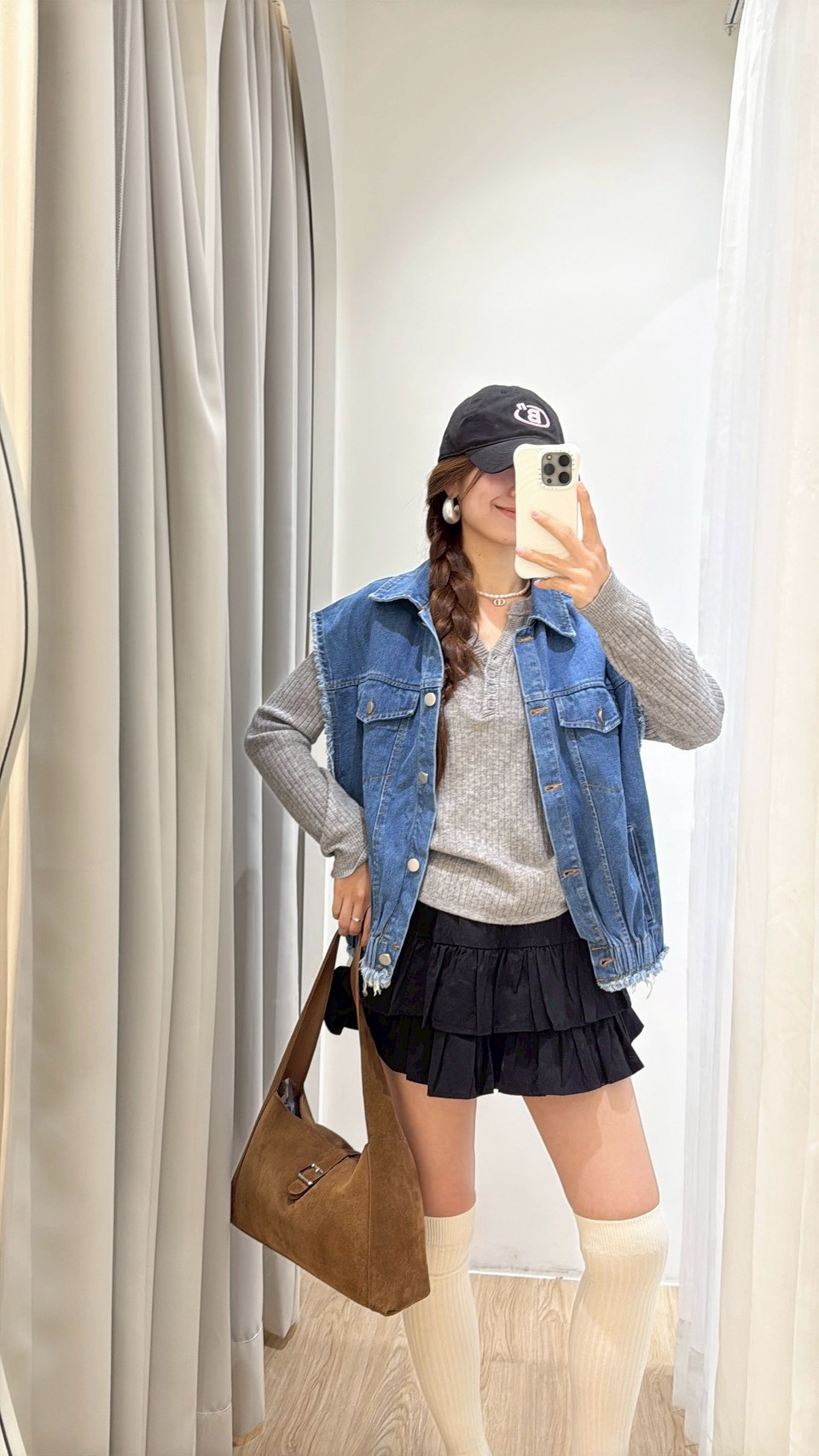 NE38鬚鬚牛仔背心 