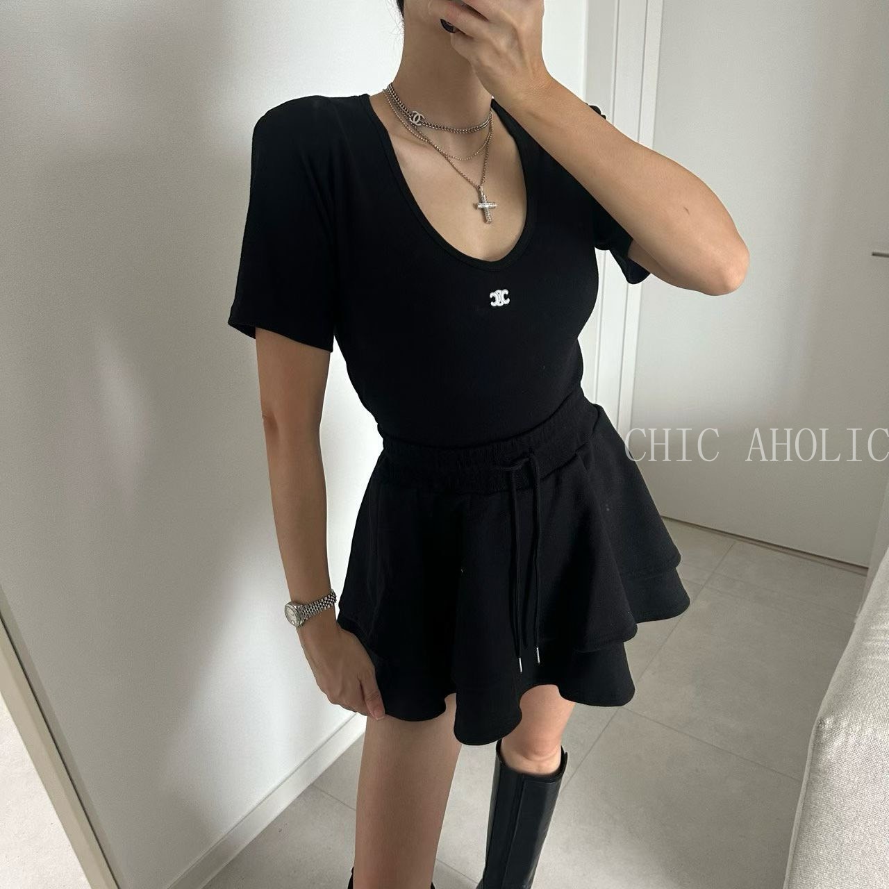 MEE15低V領凱旋門上衣