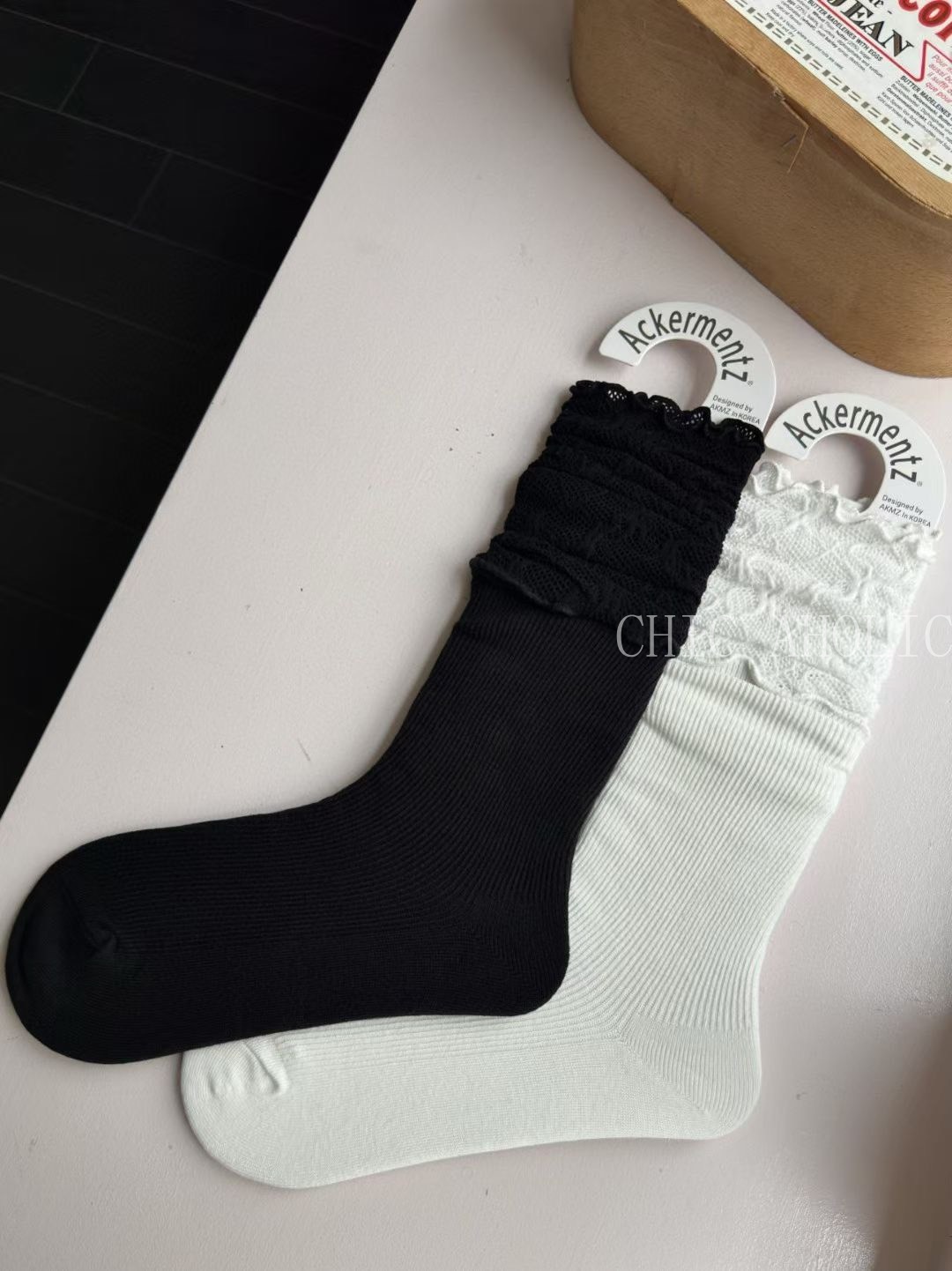 MEE24網狀蕾絲中長襪