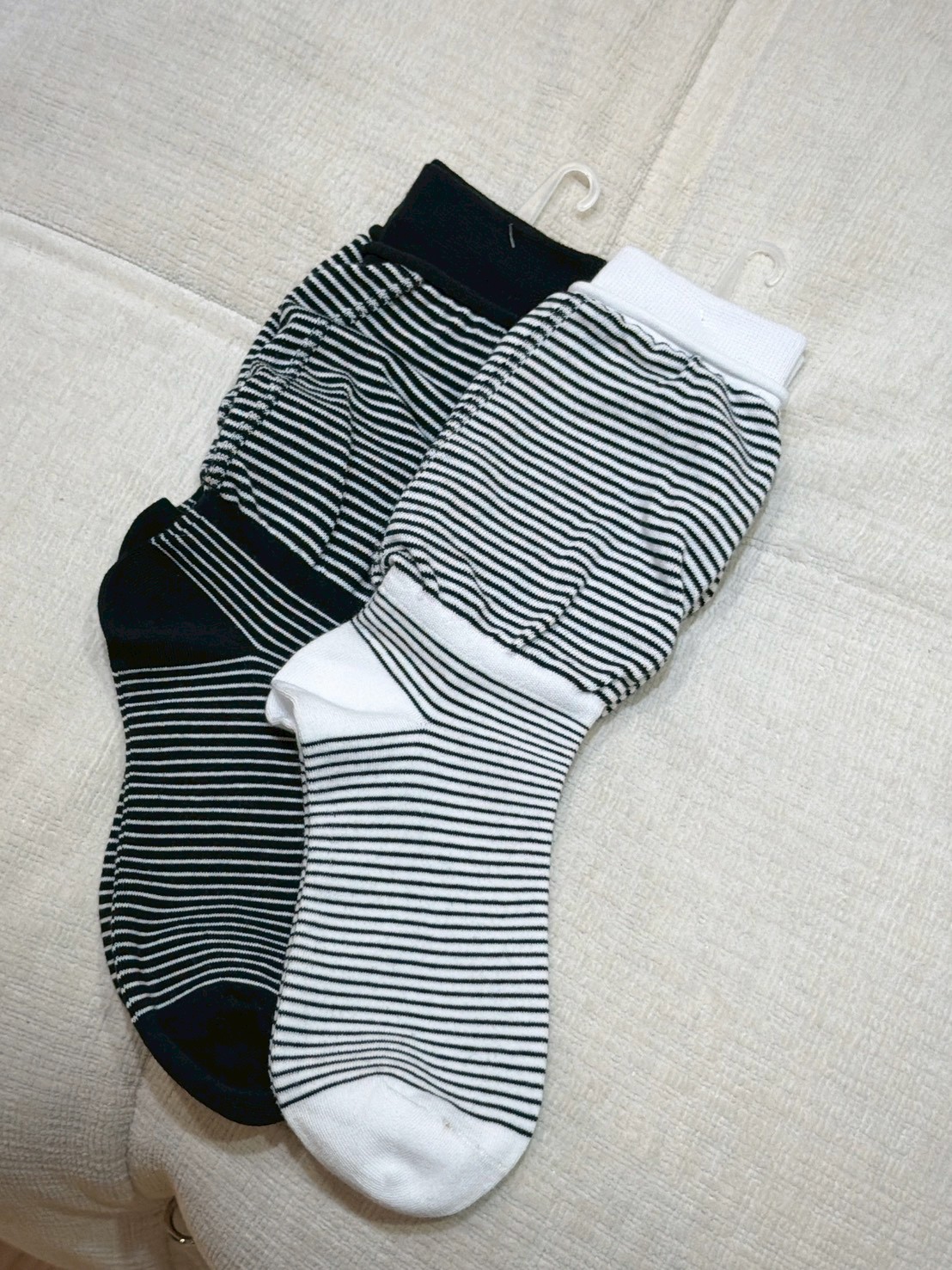 MEE67條紋泡泡中筒襪