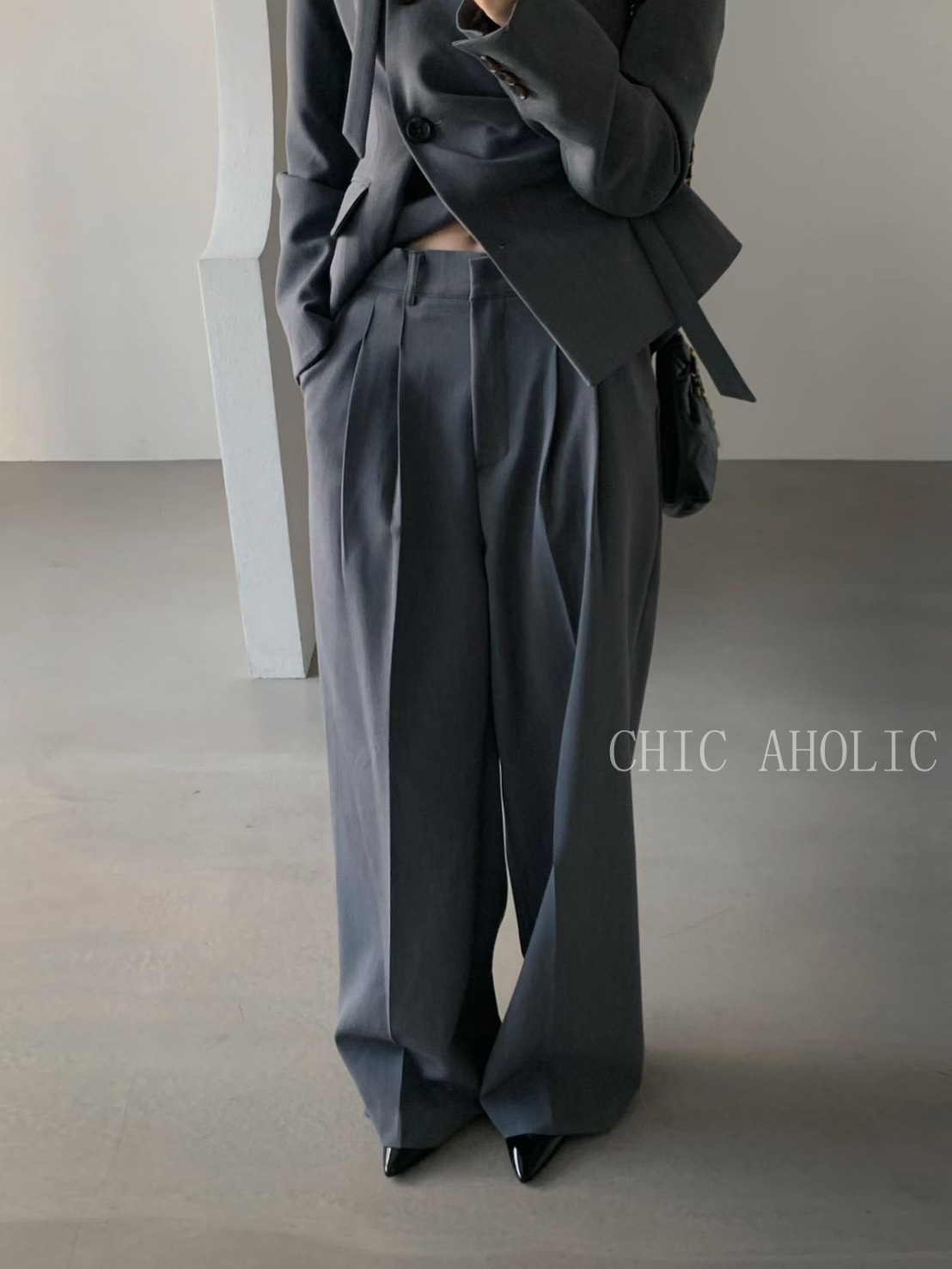 MEE12兩個摺經典西裝褲