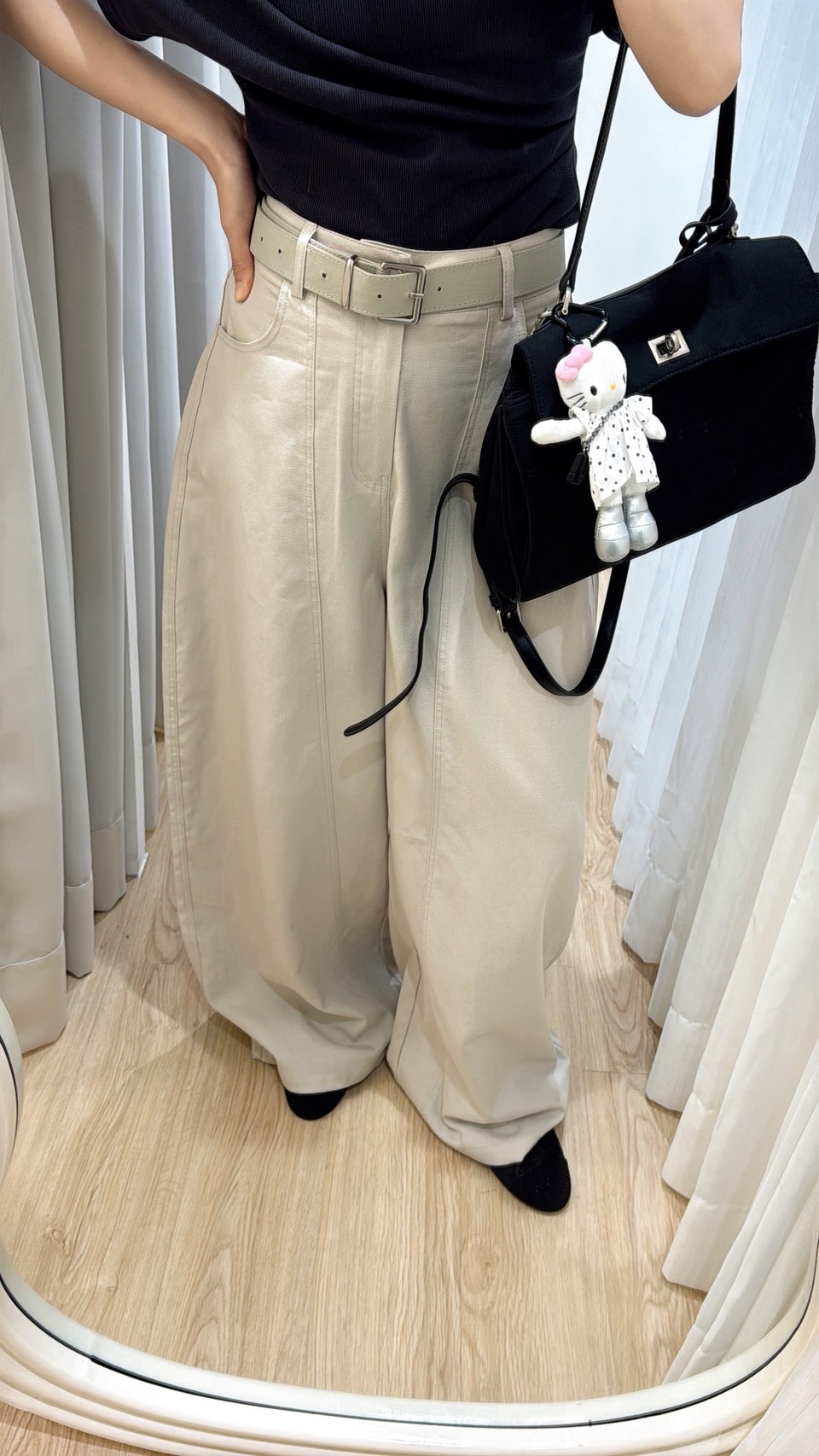 WR41附麂皮皮帶卡其寬褲