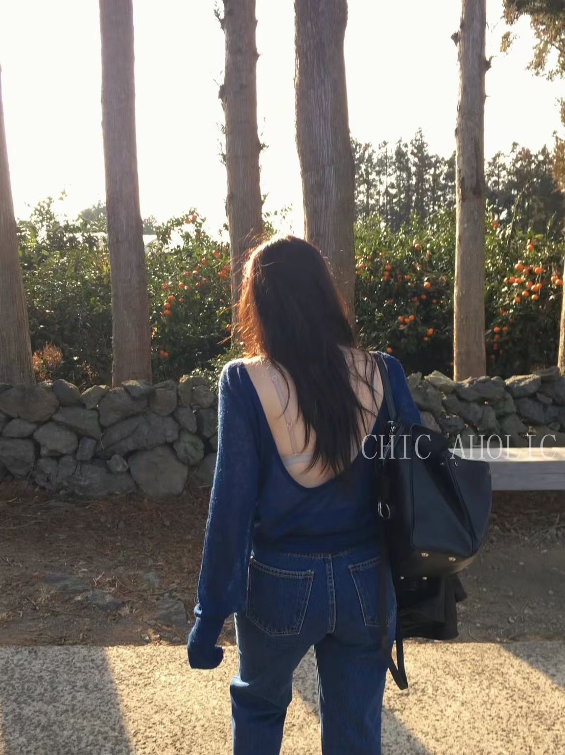 KQ32大U背雲花針織衣