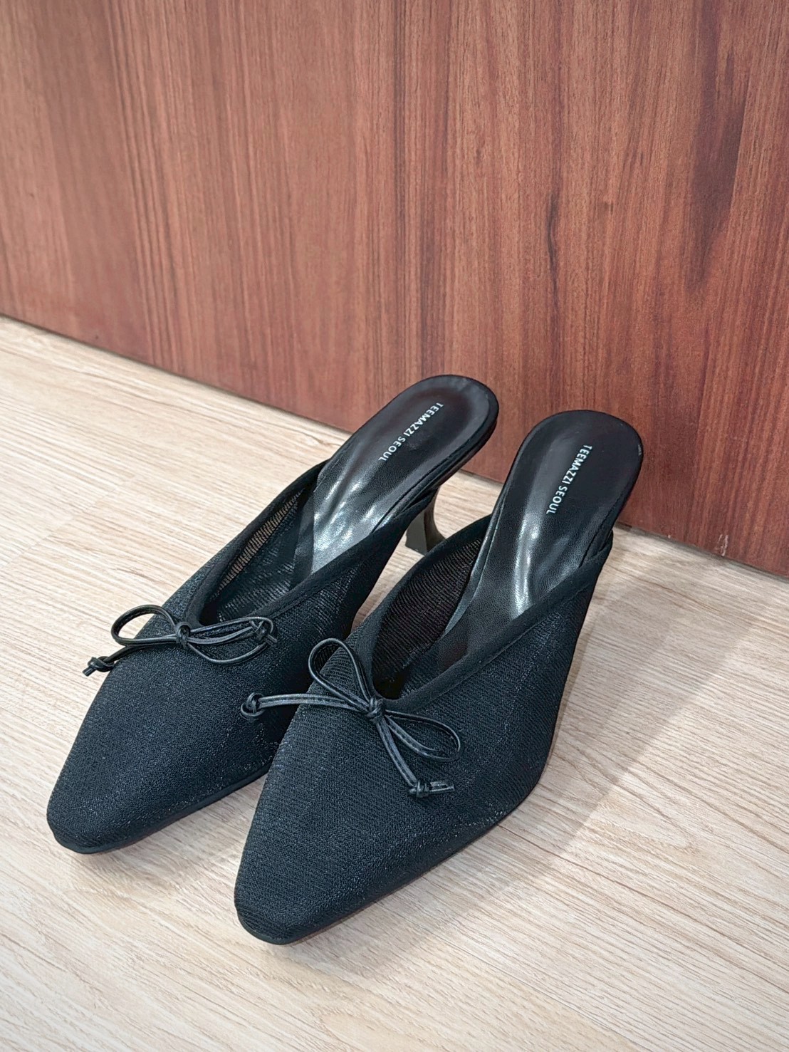 HE71尖頭蝴蝶結網紗鞋