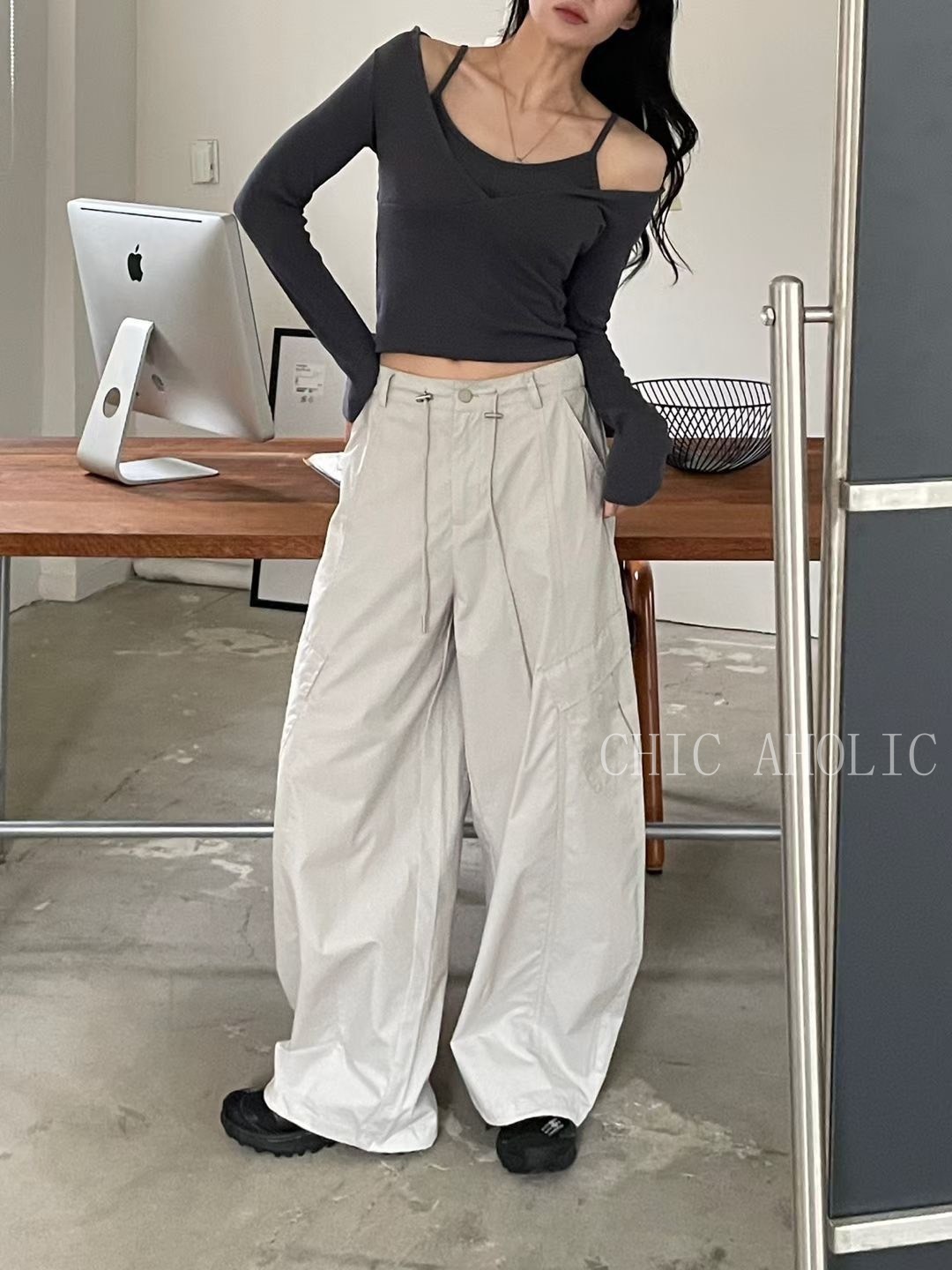 GR04奶灰色女孩的工裝褲