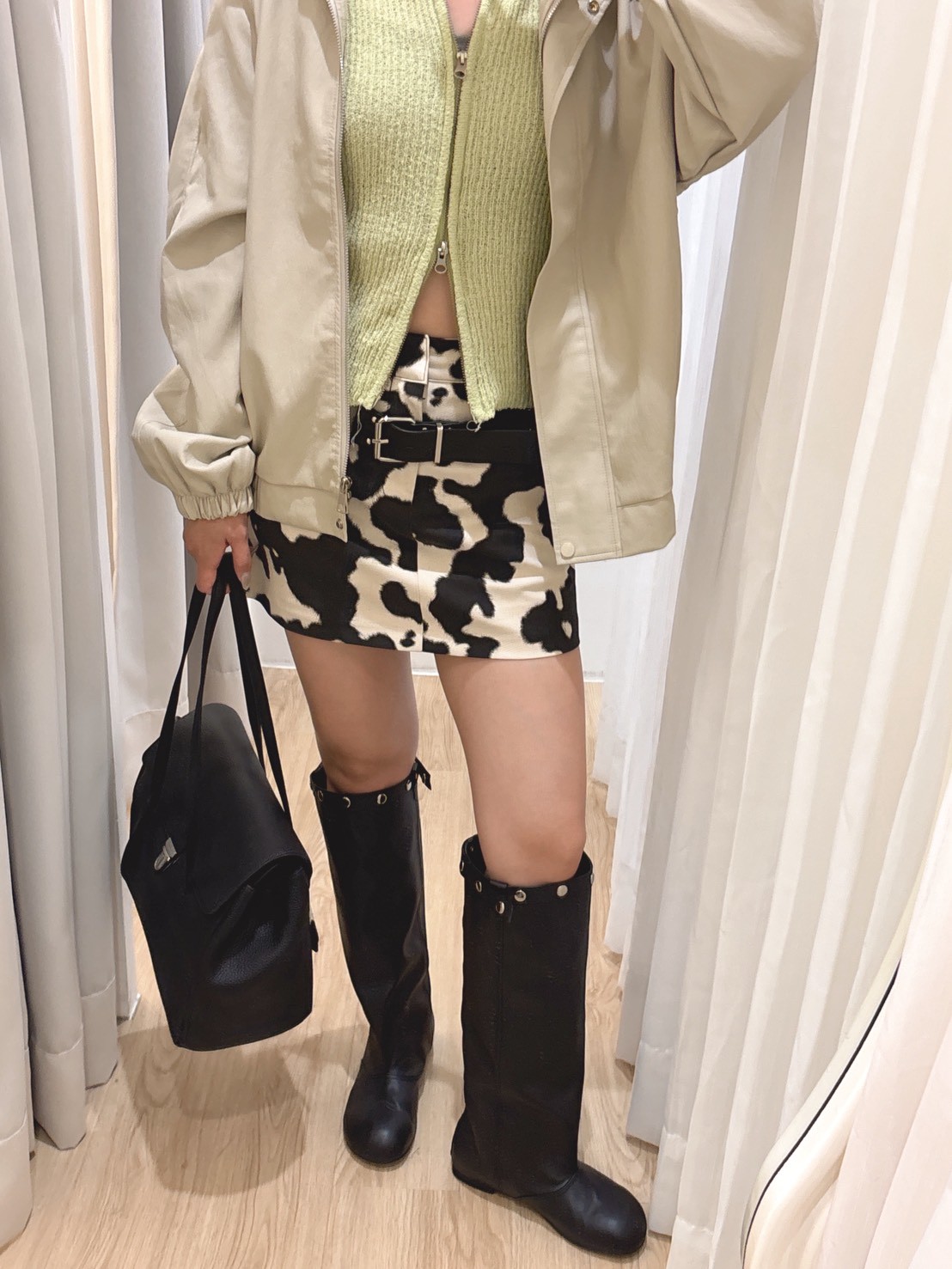 JK03乳牛紋A字短裙