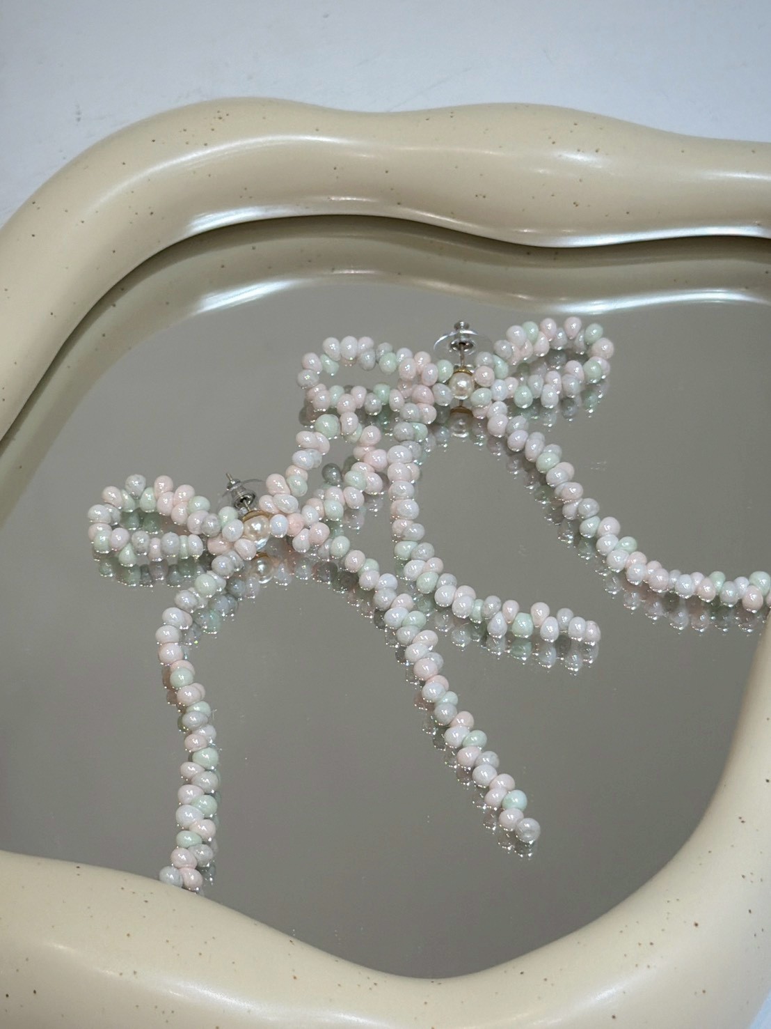 MY66海灘系列白珠蝴蝶結耳環