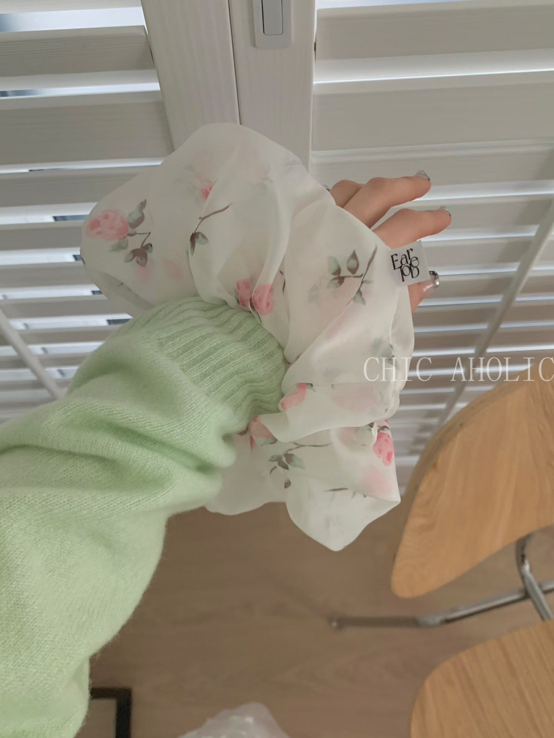 MRR49彩色花朵大腸圈