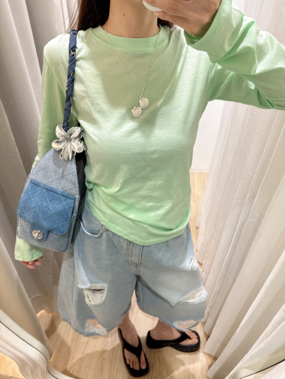 多色蘋果綠素色防曬衣