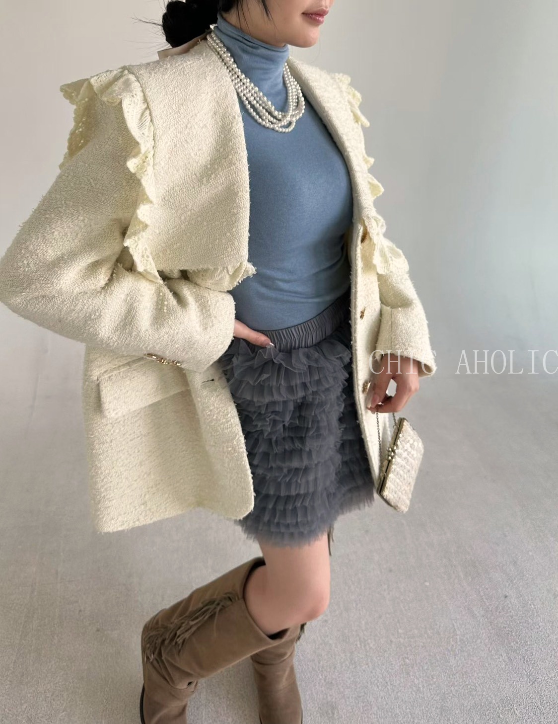 白荷葉大翻領毛呢外套