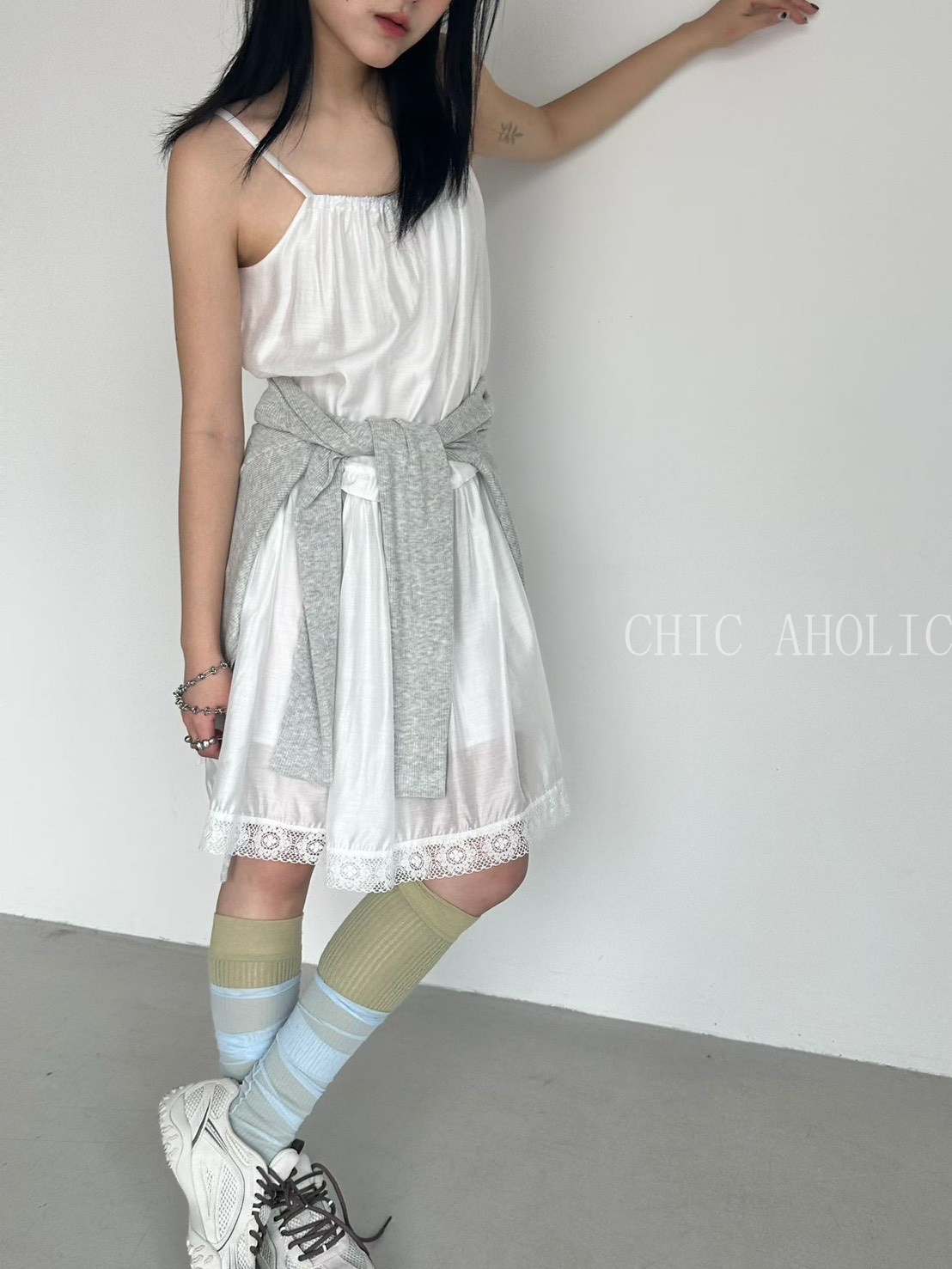 細肩可束腰短洋裝