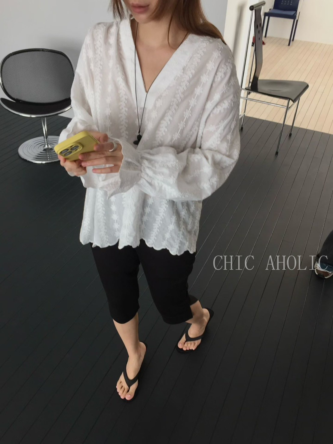 V領精緻提花上衣