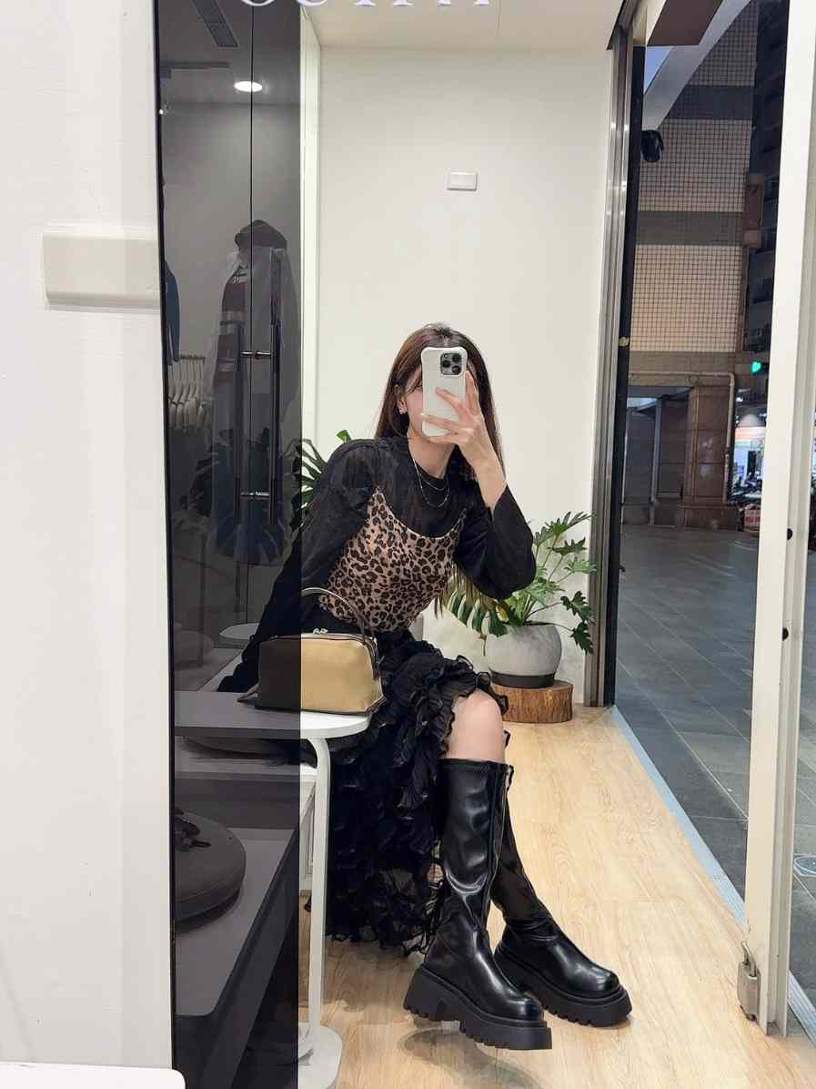 NIN02超厚底美腿長靴